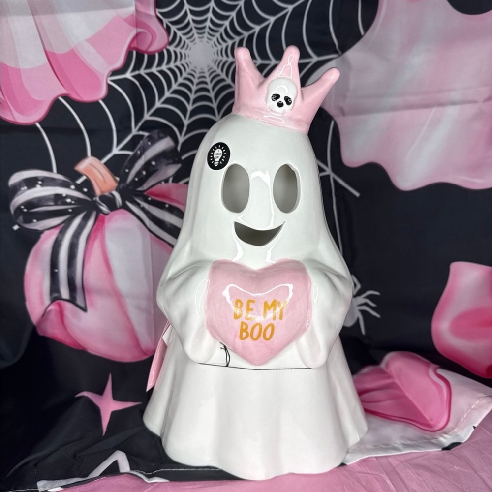 Halloween Light Up Boy Ghost with Pink Crown & Be My Boo Heart